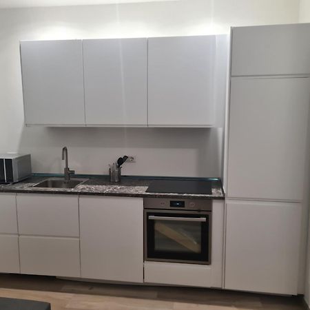 Solari Apartment Milan Bagian luar foto